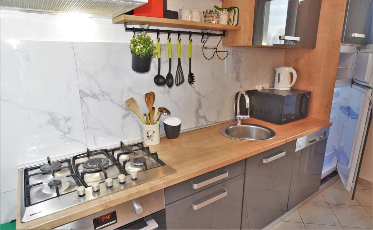 Holiday Home Melani Sinac Экстерьер фото