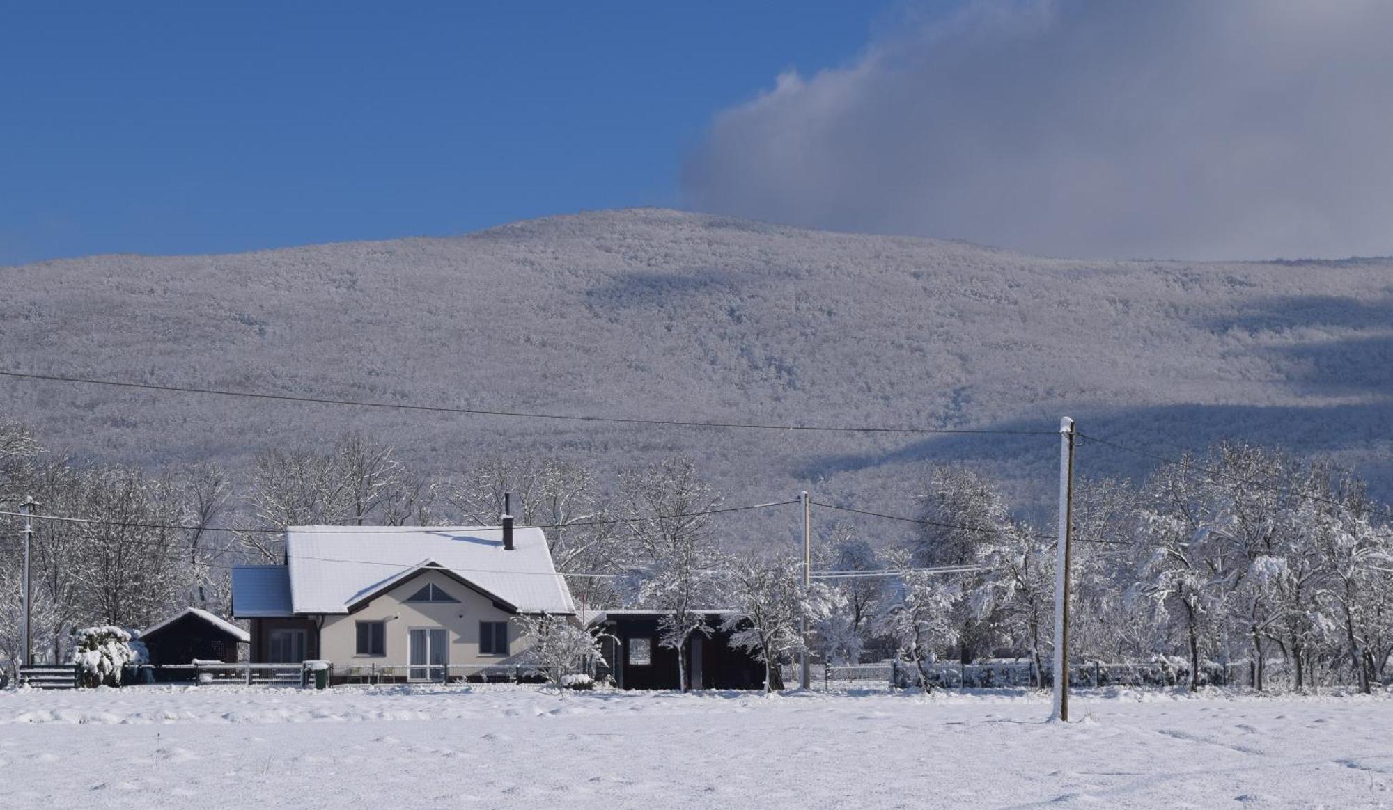 Holiday Home Melani Sinac Экстерьер фото